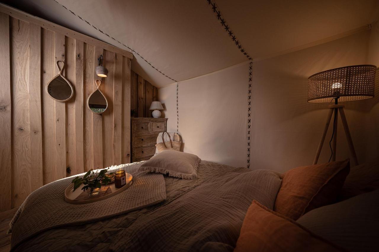 Urzeka Hotel Drzewce  ภายนอก รูปภาพ
